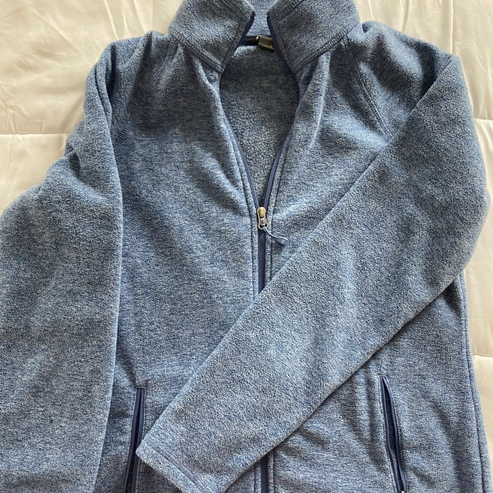 Women’s fleece zip up sweatshirt